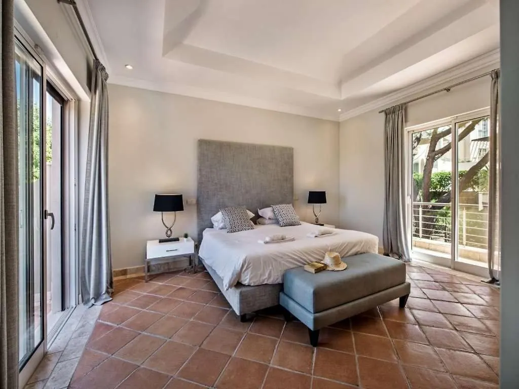 Amazing Algarve Villa - 5 Bedrooms - Villa Lillian - Private Pool And Ping Pong Table - Vale Do Lobo Almancil
